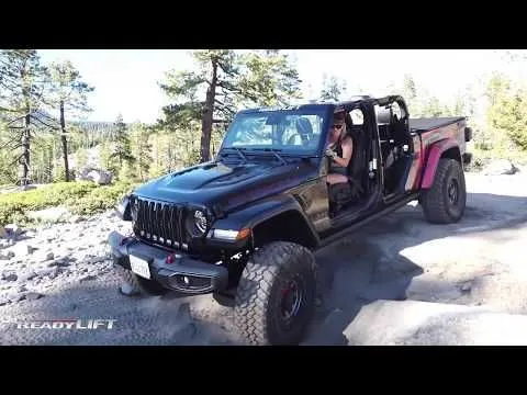 2.5" SST Lift Kit - Jeep JT Gladiator 2020-2023