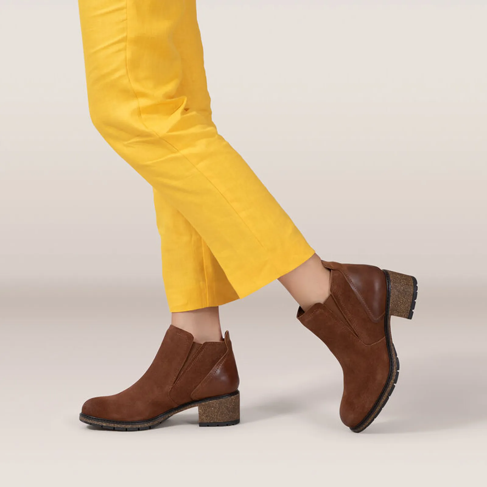 Aetrex Frankie Ankle Boot (Women) - Caramel Cafe Leather