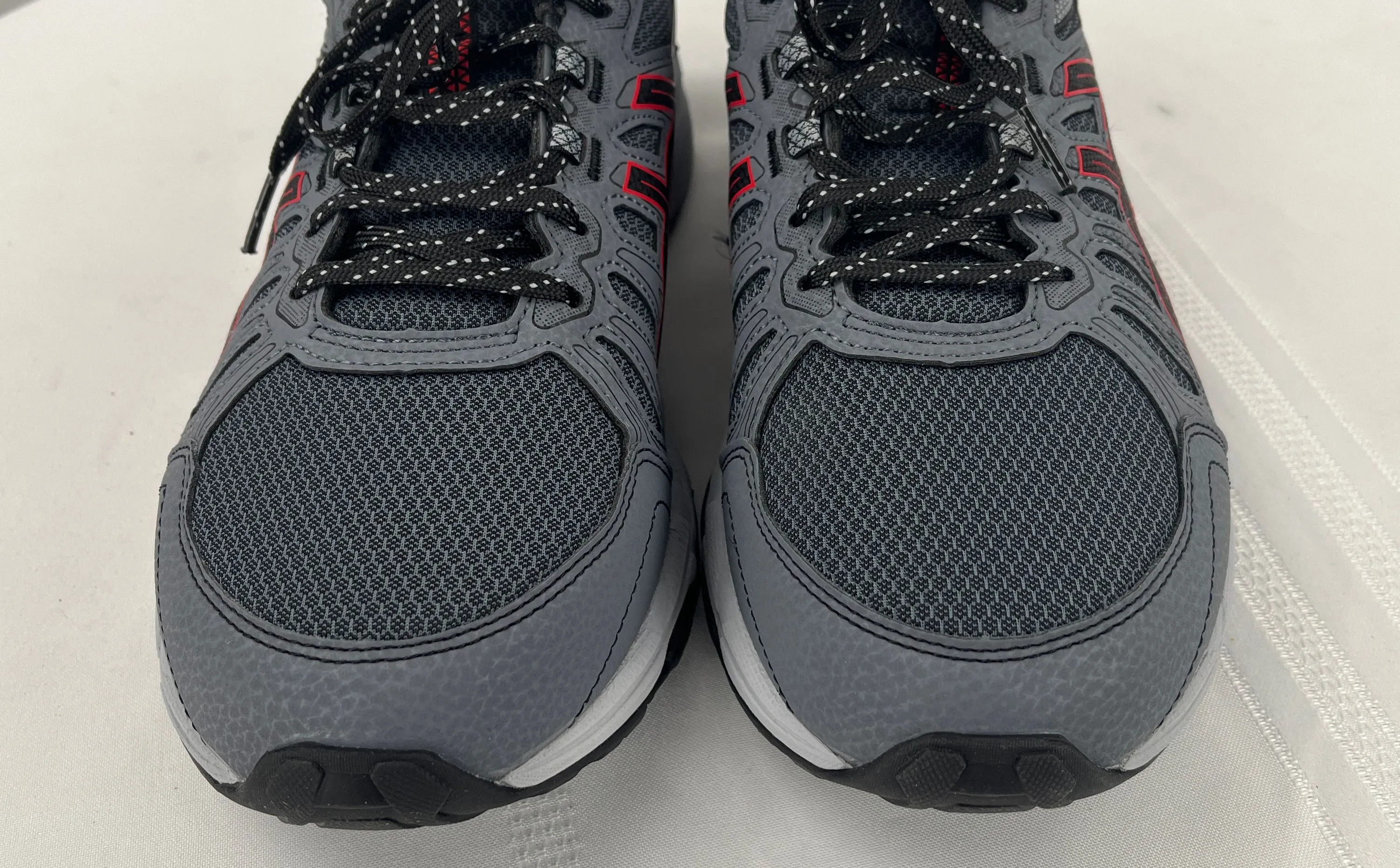Asics Men's Gel Venture 7 Grey Red Trail Running Shoes Sneakers Size 10EEEE NIB