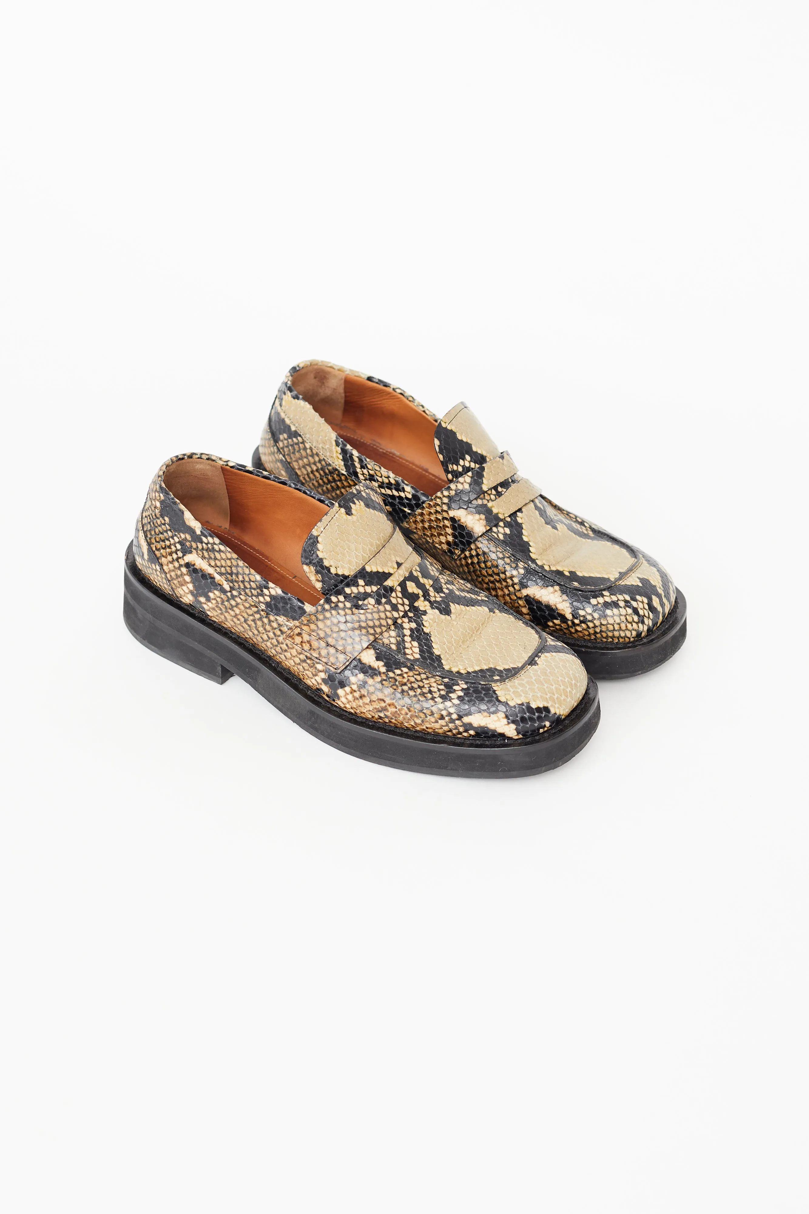 Beige & Black Textured Print Loafer