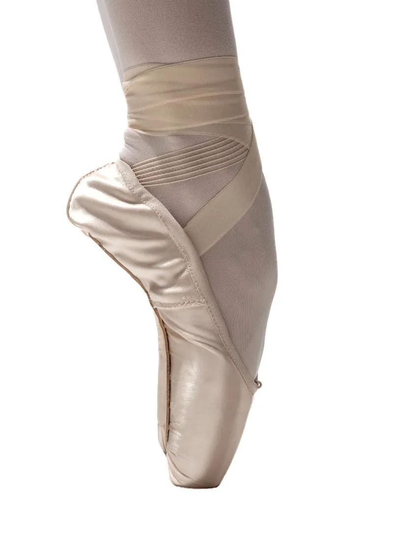 CL70 Arpeggia Low Vamp Pointe Shoe - Pink (Soft)