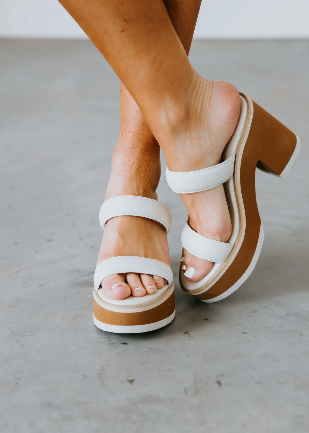 Daphne Chunky Heel