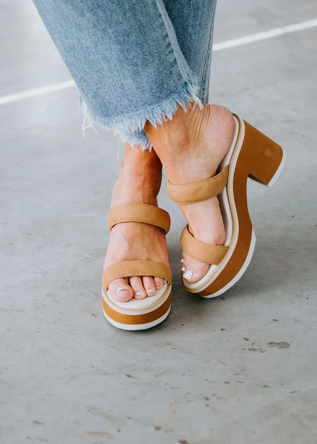 Daphne Chunky Heel