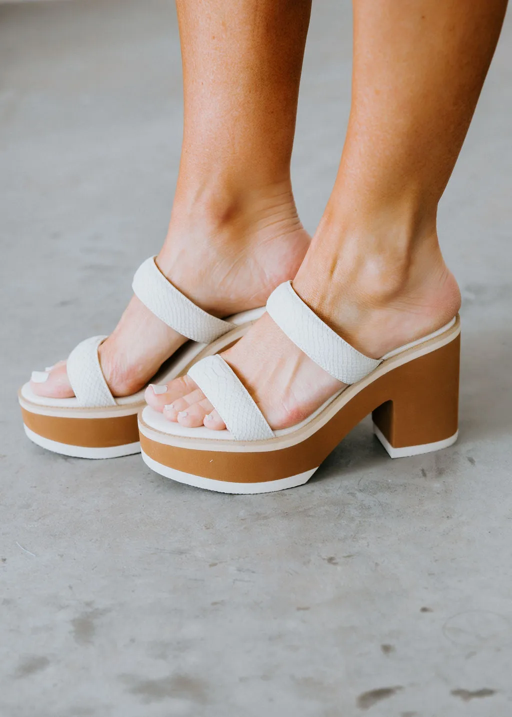 Daphne Chunky Heel