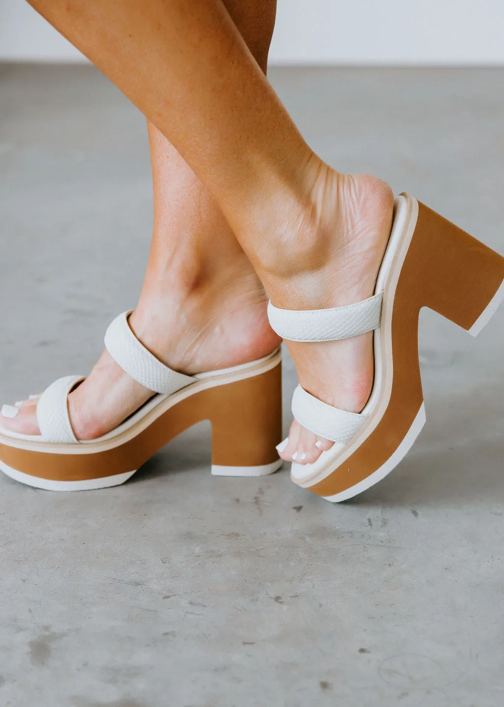 Daphne Chunky Heel