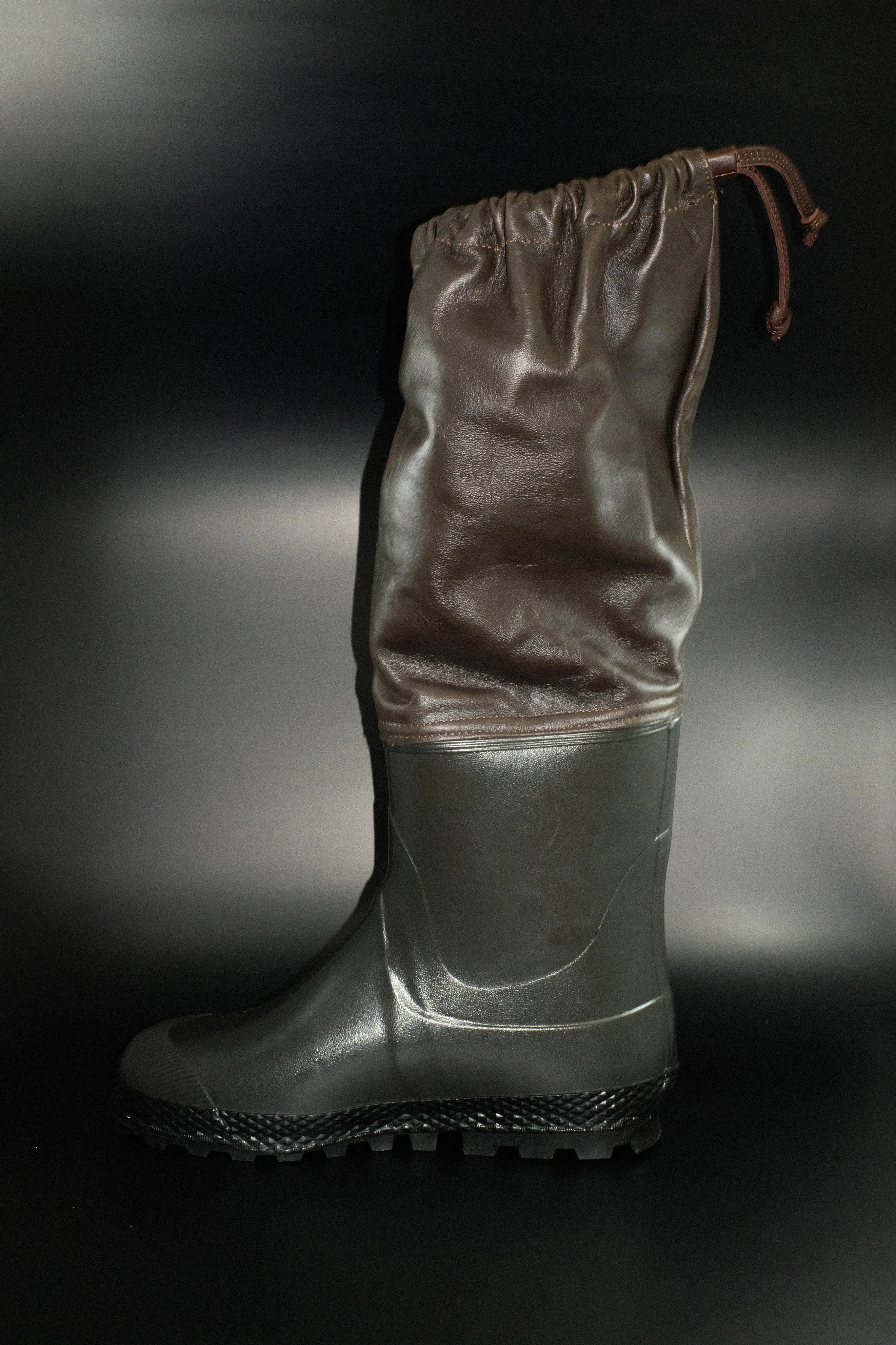 Forest Treebark Rubber & Leather Farmer Rain Boots