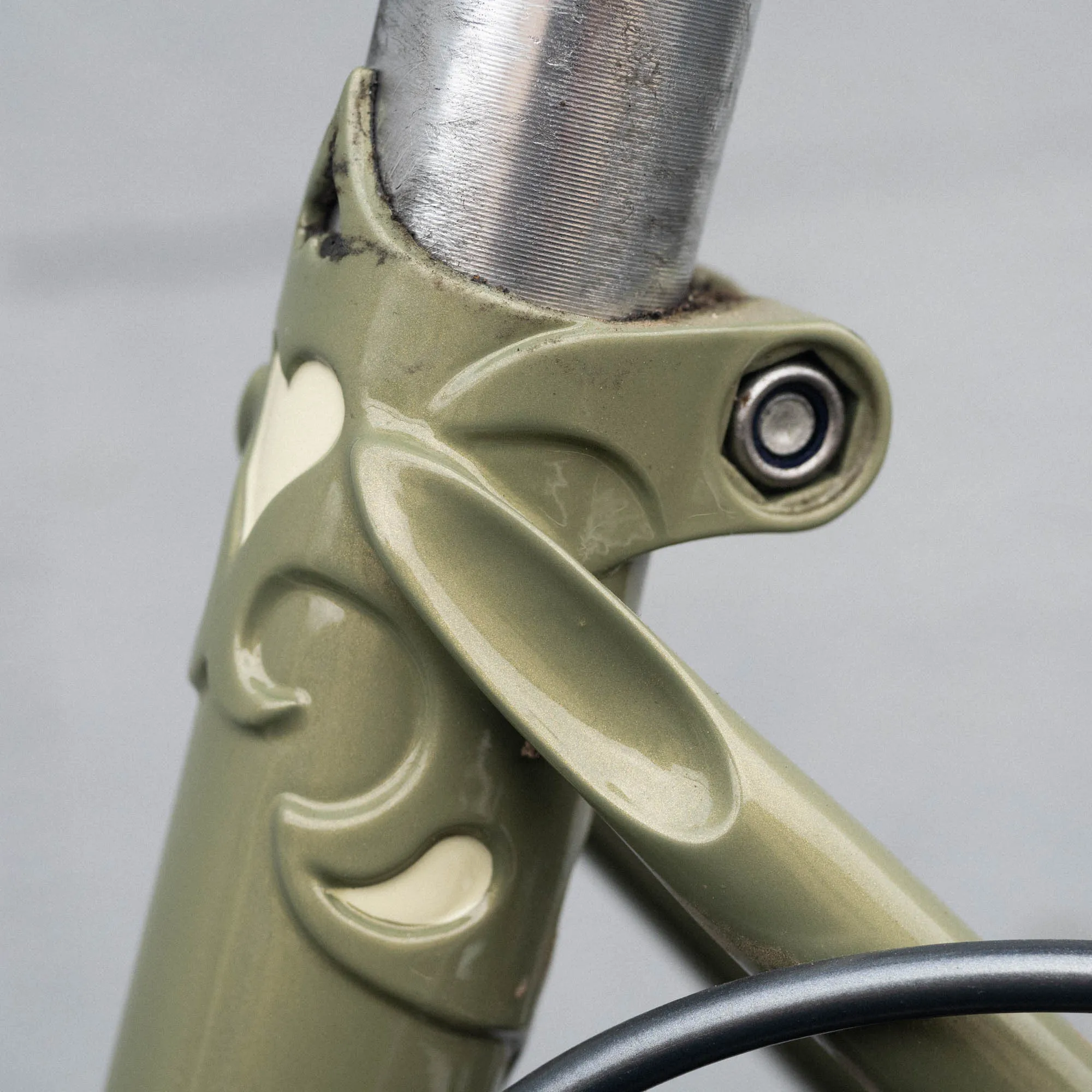 Frame - Lugged Susie W. Longbolts / Wolbis Slugstone
