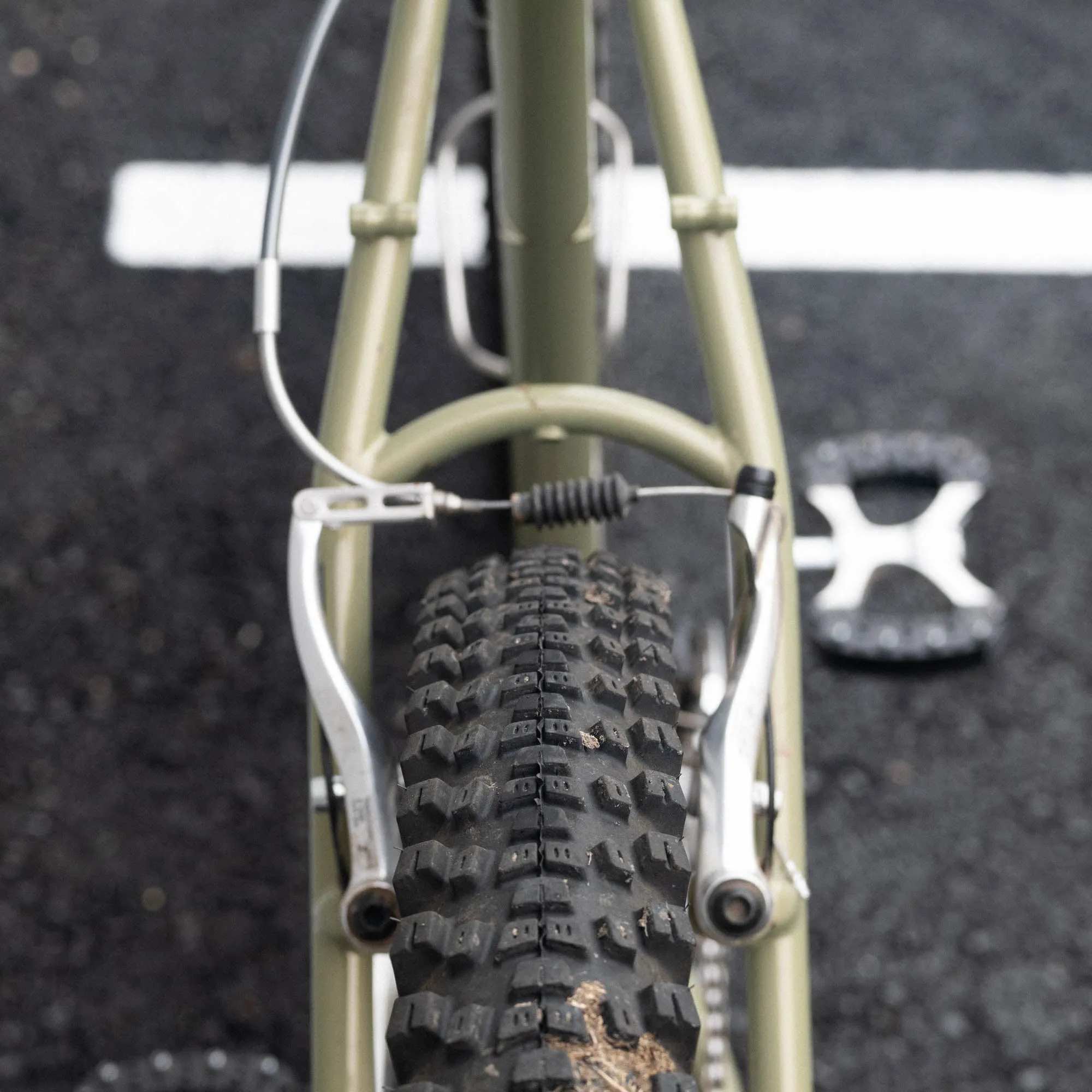 Frame - Lugged Susie W. Longbolts / Wolbis Slugstone