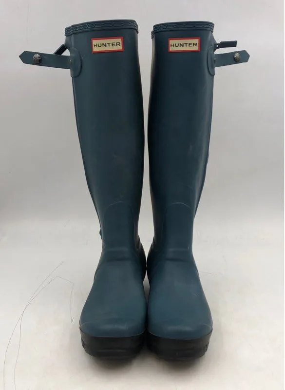 Hunter Women's Blue Round Toe Waterproof Rain Boots - Size 8