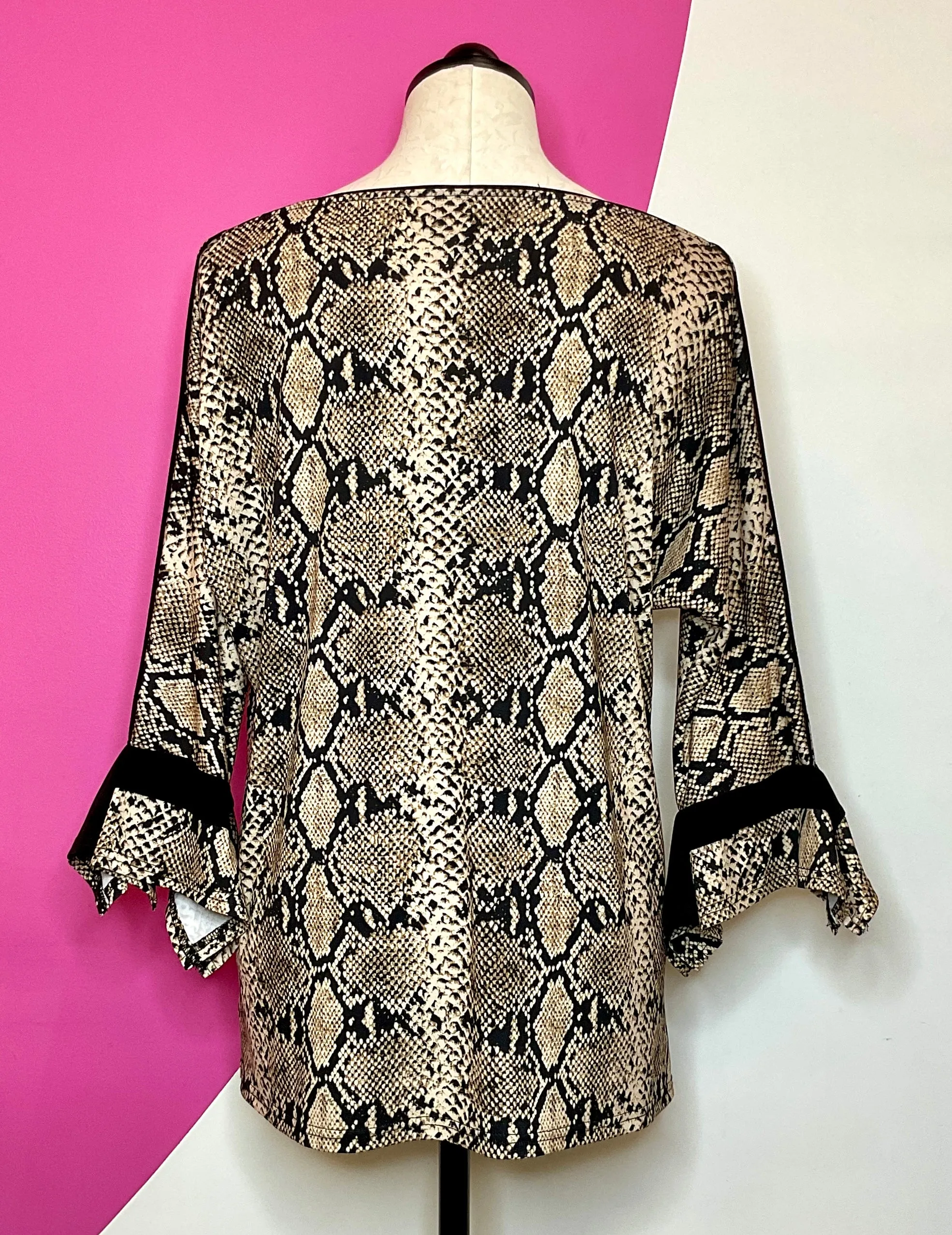 LIOR PARIS NEW PYTHON JERSEY TOP - L