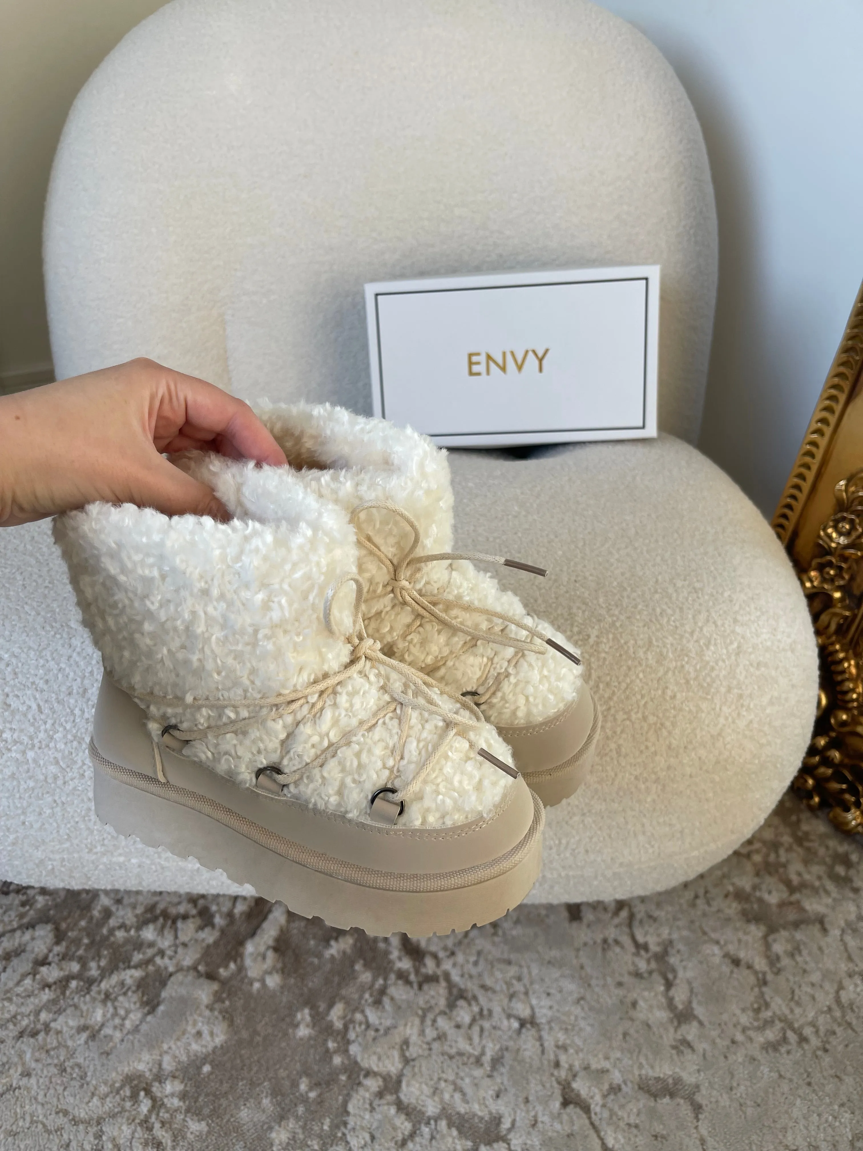 MINI KIDS LOUISE BEIGE TEDDY ANKLE SNOW BOOTS