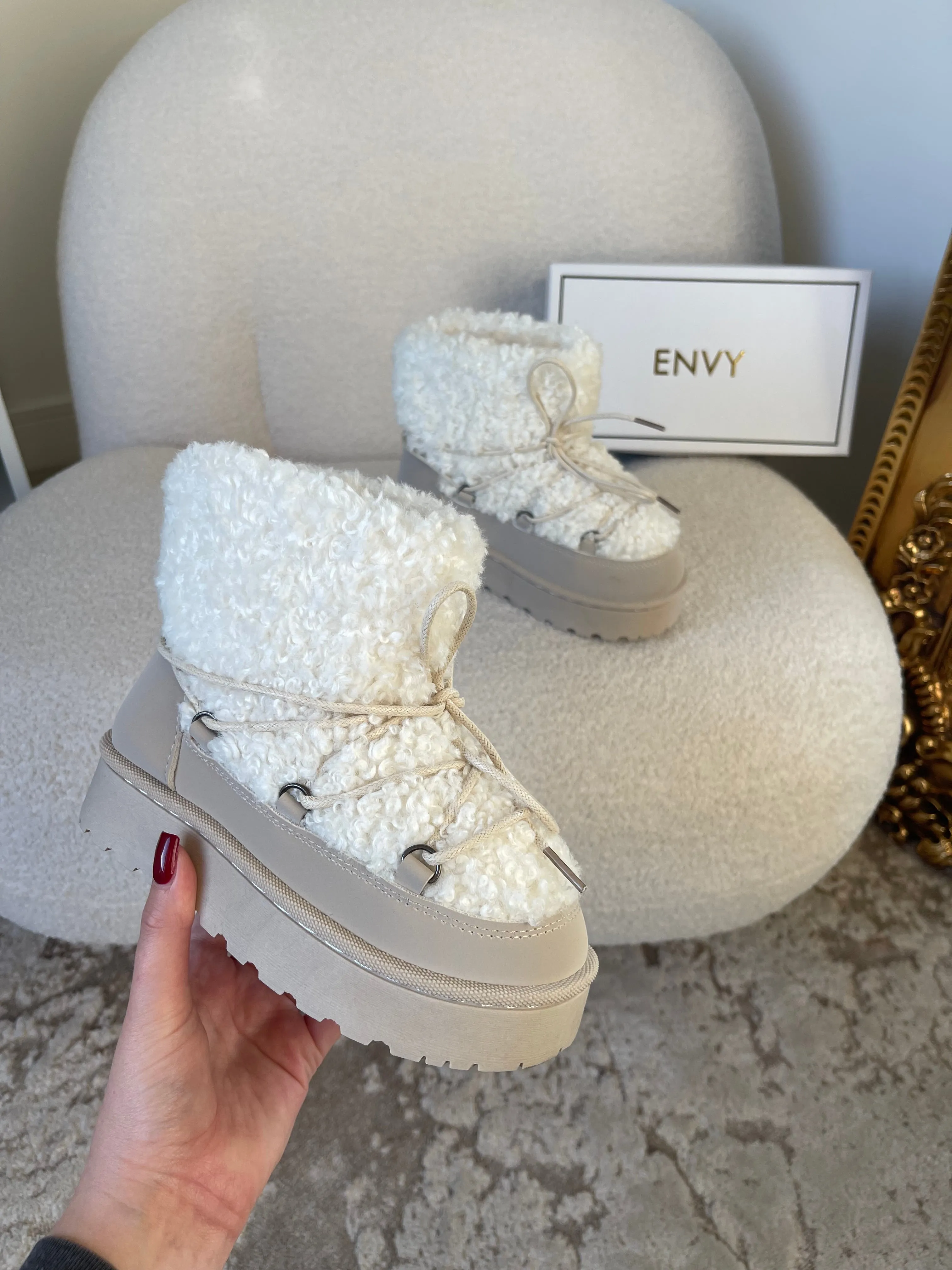 MINI KIDS LOUISE BEIGE TEDDY ANKLE SNOW BOOTS