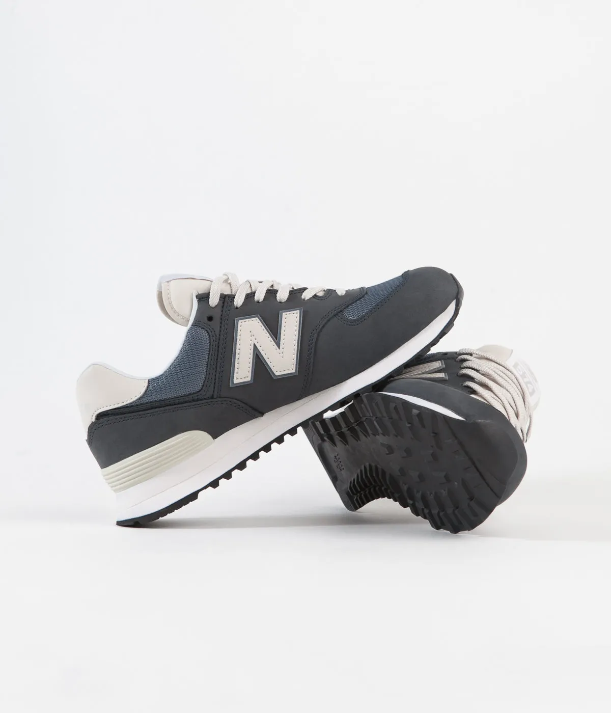New Balance 574 Shoes - Outerspace / Sea Salt