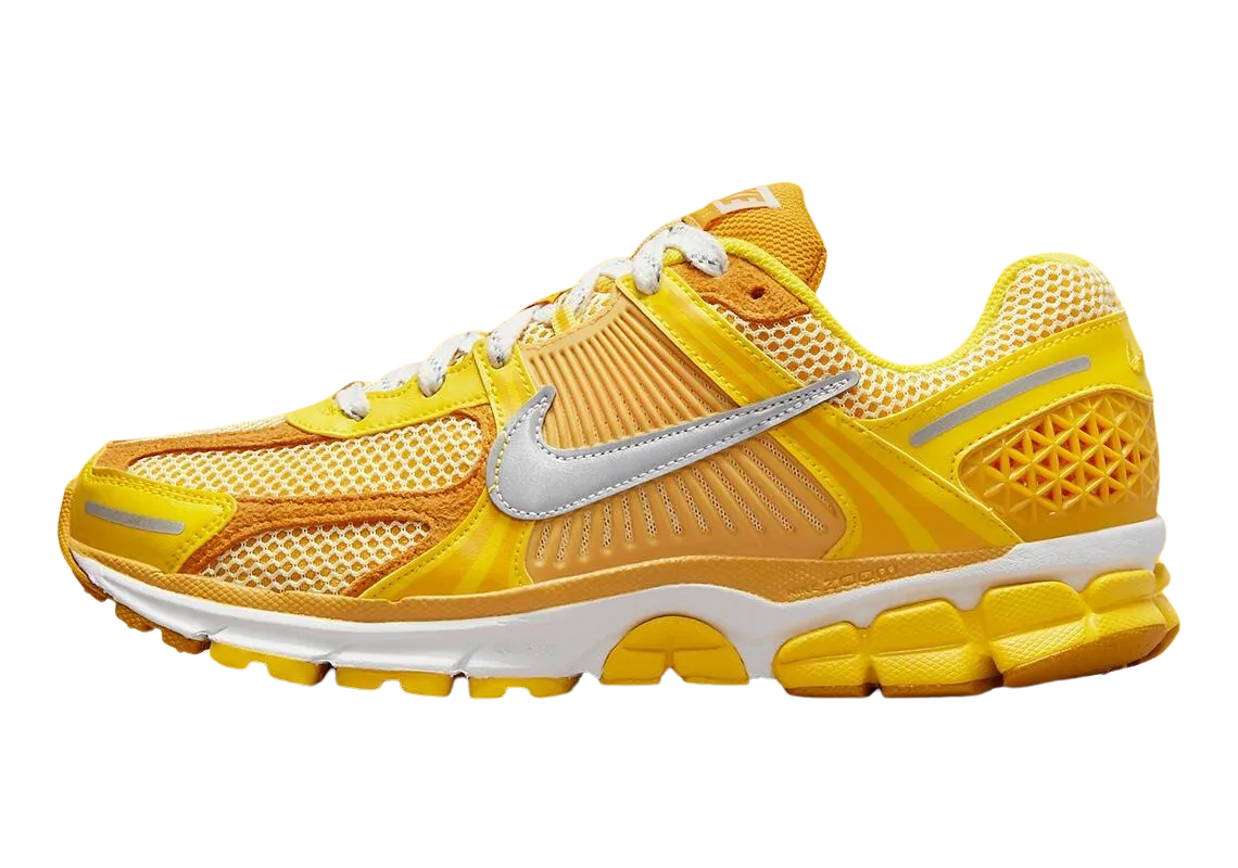 NIKE ZOOM VOMERO 5 YELLOW OCHRE