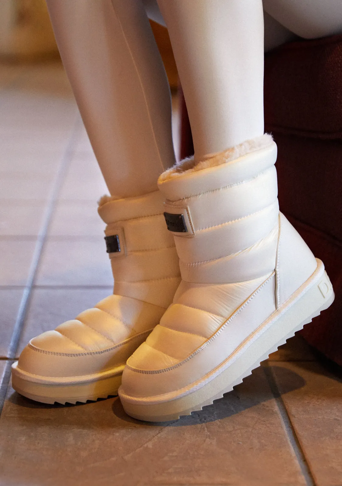 Nordic Nylon Bomb Cream