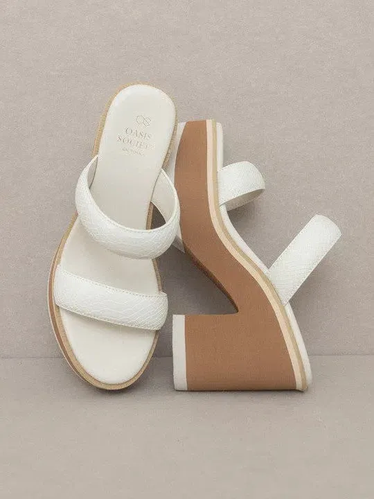 OASIS SOCIETY Daphne Snake Print - Chunky Heeled Sandal