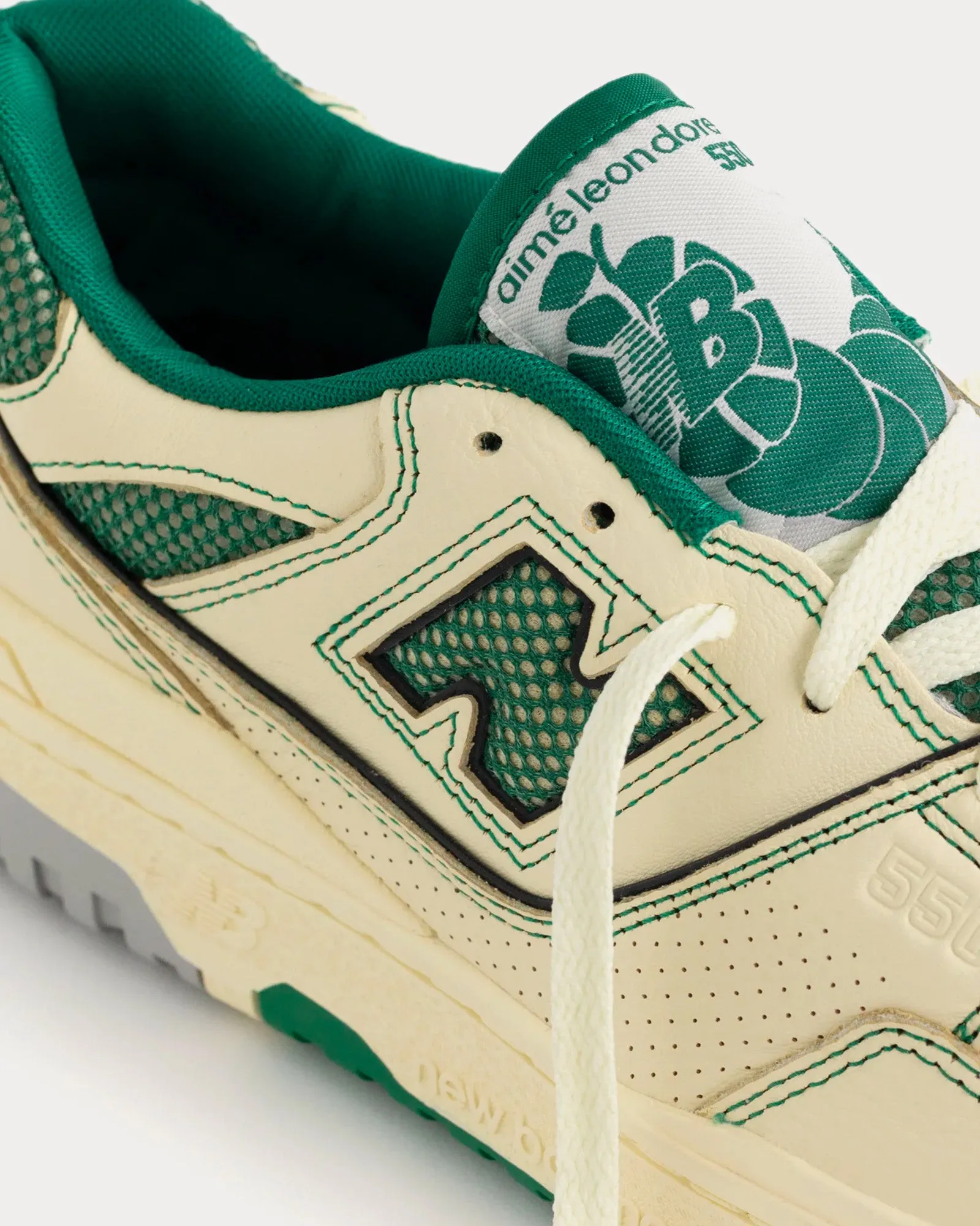 P550 Basketball Oxfords Yellow / Green Low Top Sneakers