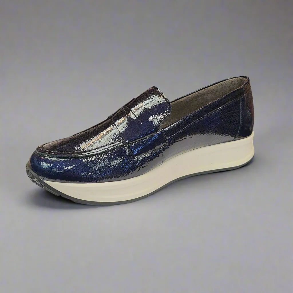 Pitillos Sporty Loafer Navy Patent Leather Slip On 10200 Marino sale
