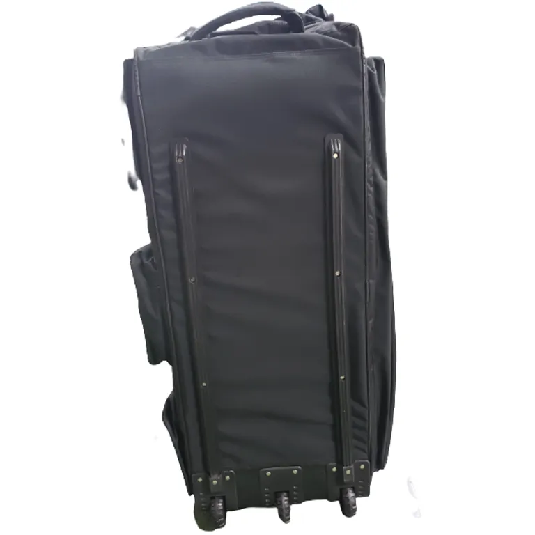 SS Gladiator wheelie Kit Bag