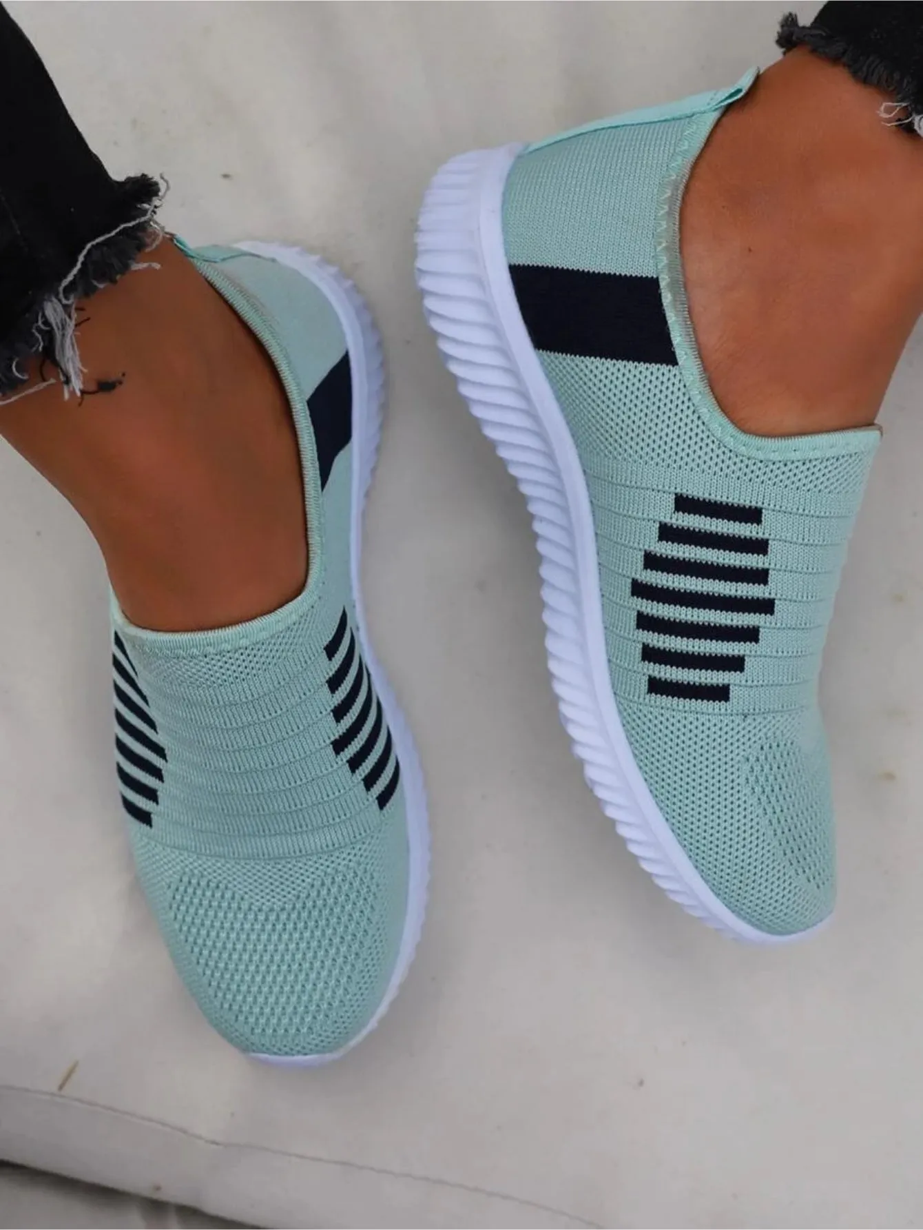 Striped Slip On Running Shoes