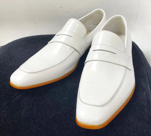 Style: 2240-12P-White