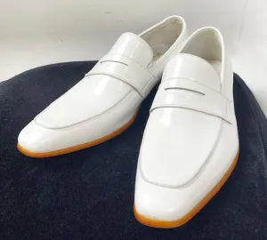 Style: 2240-12P-White