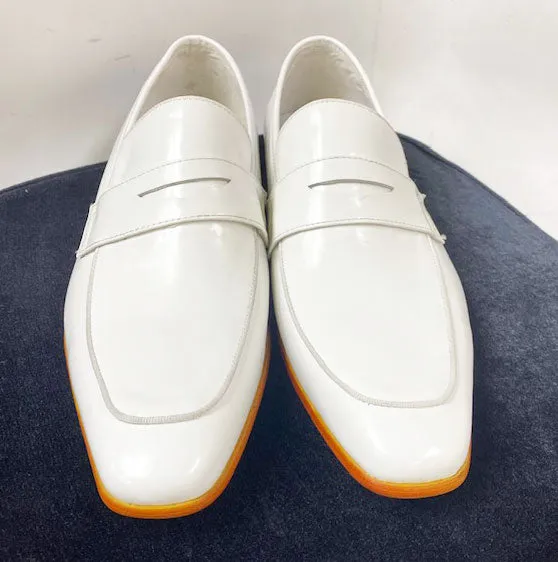 Style: 2240-12P-White