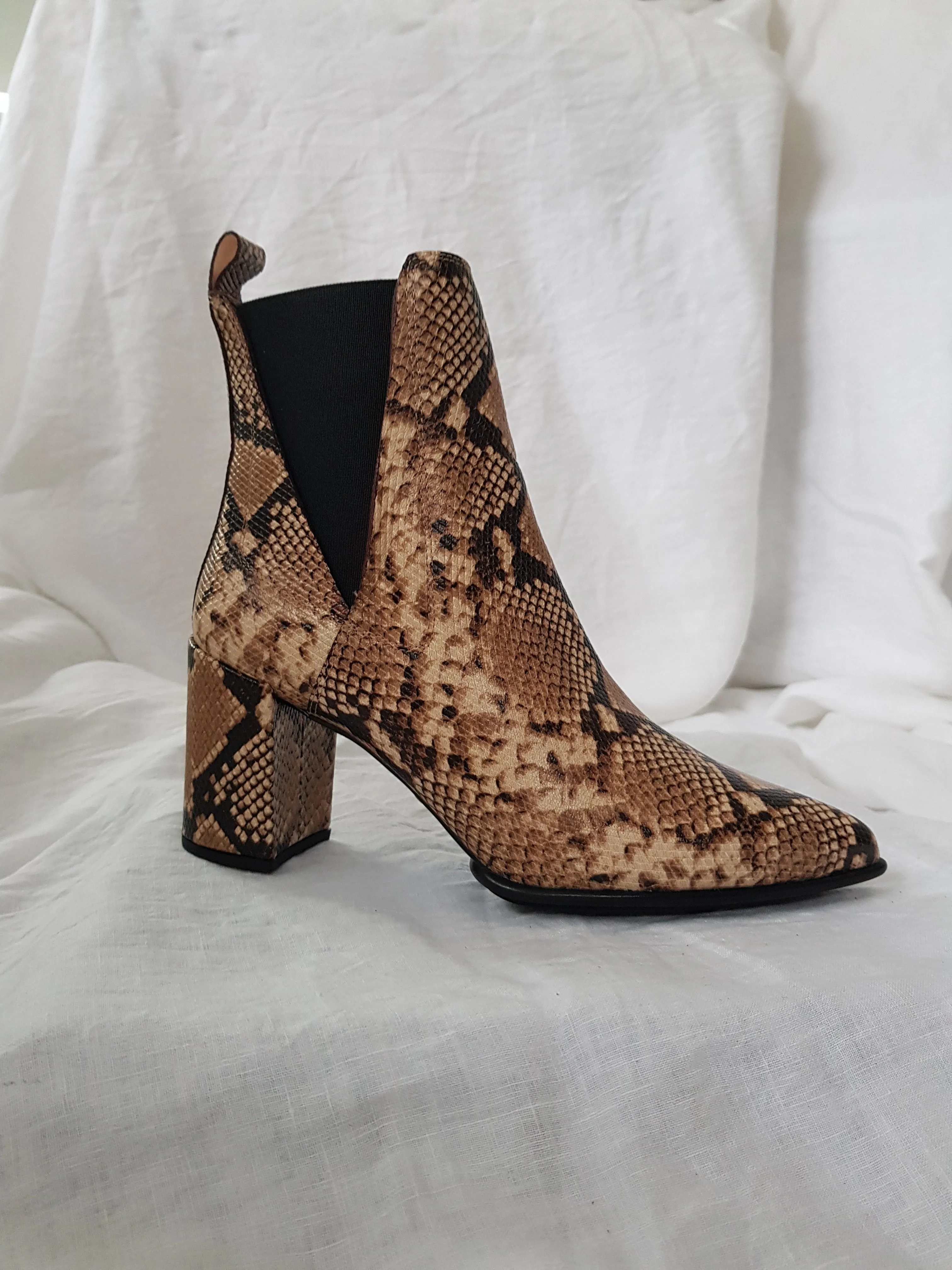 UNISA Kilman Ginger Vipera