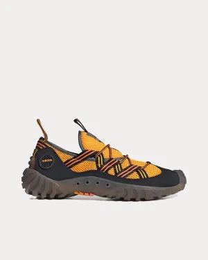 Water Moc Equipment Supplier Colour / Core Black / Orange Slip On Sneakers