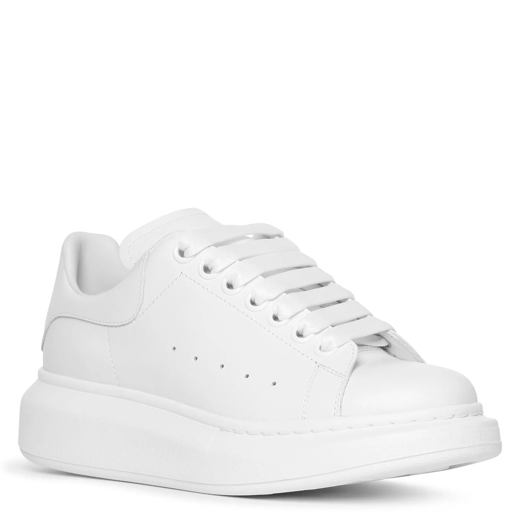 White and white classic sneakers